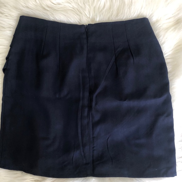 Mini skirt - Picture 6 of 10